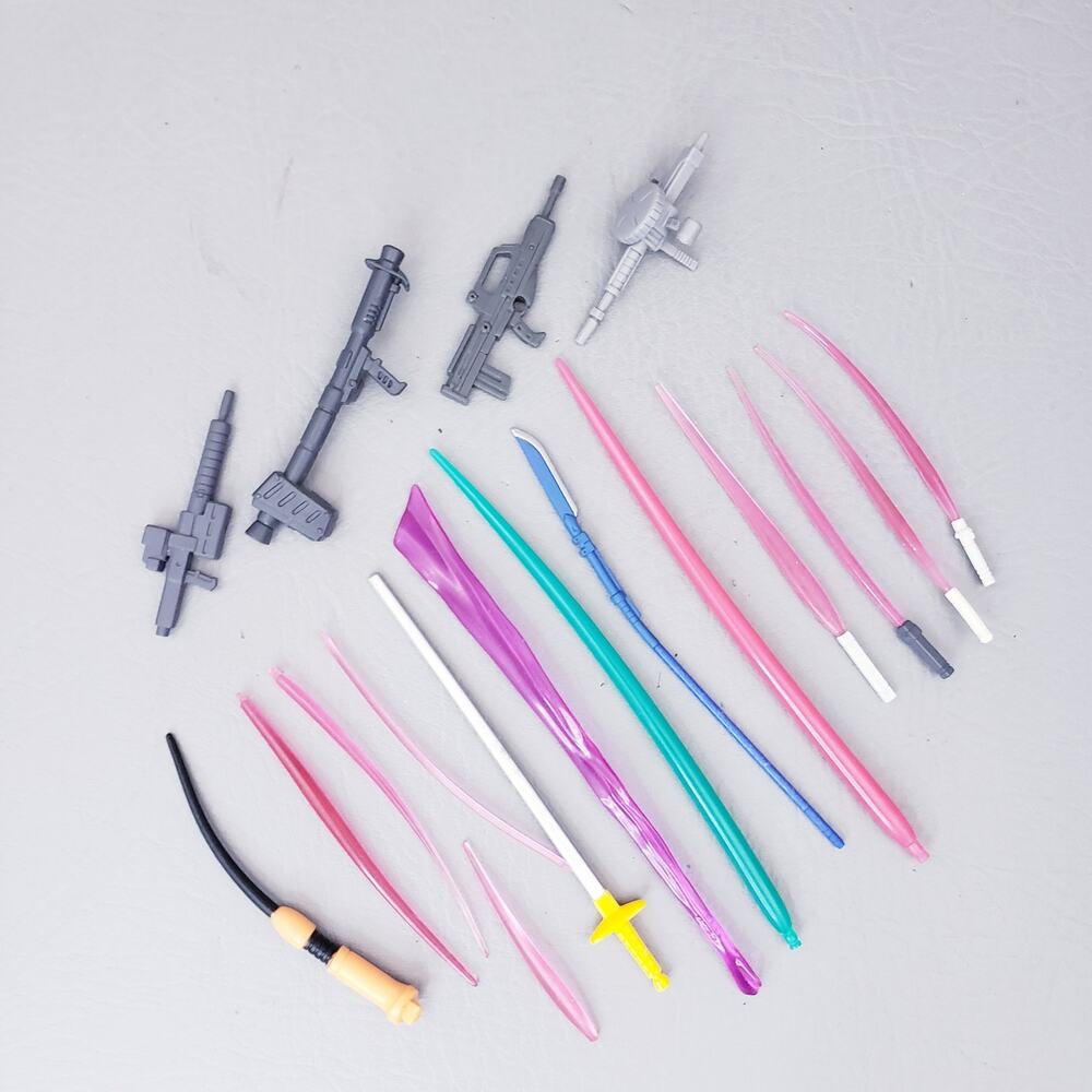 Vintage Bandai Mobile Suit Gundam Wing Action Figure Lot Parts Weapons (MSIA)